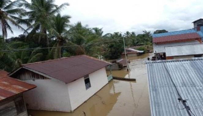 Banjir Rendam Delapan Desa di Kabupaten Kapuas Hulu