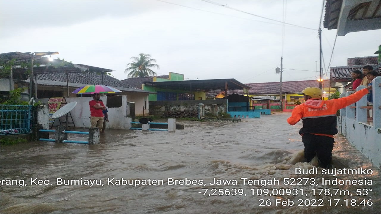 Banjir Bandang Terjang Bumiayu, 297 Warga Mengungsi