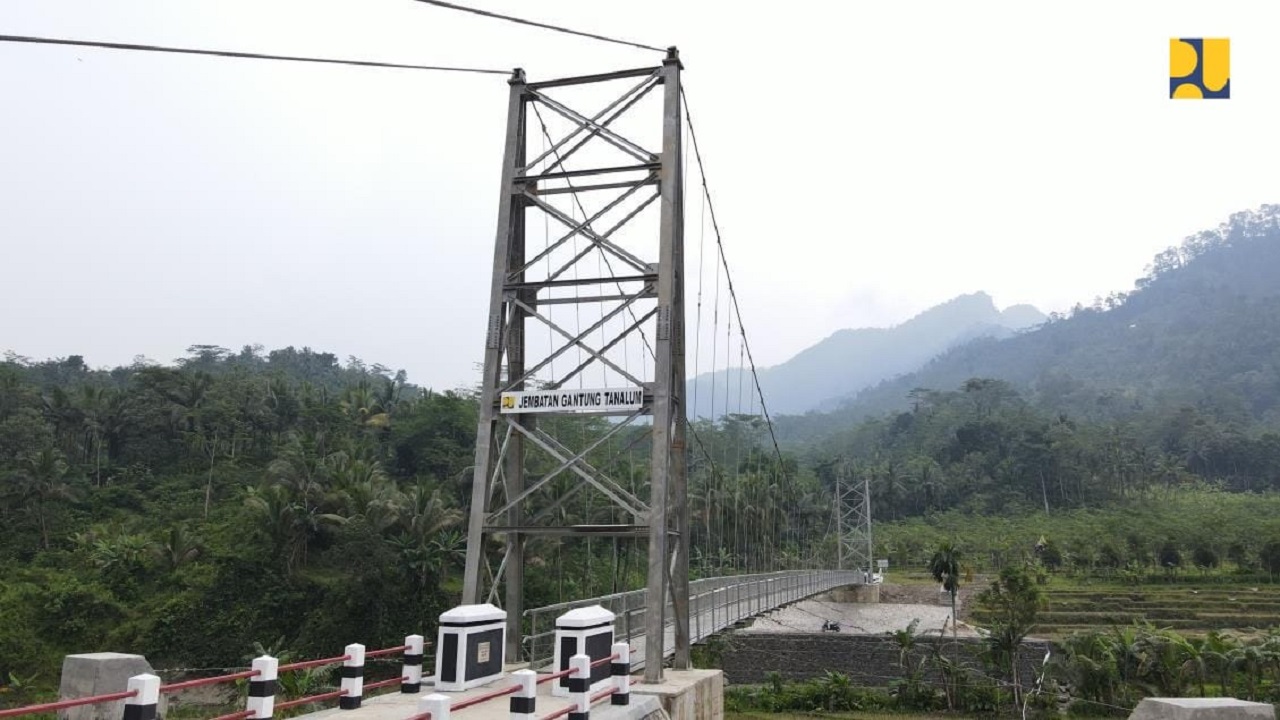 Pangkas Jarak Tempuh, Tiga Jembatan Gantung di Jawa Tengah Dibangun