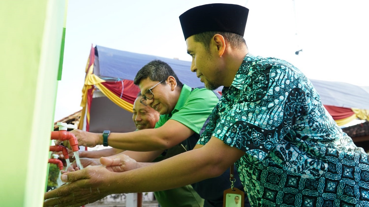 Manulife Aset Manajemen Indonesia Bangun Sarana Air Bersih