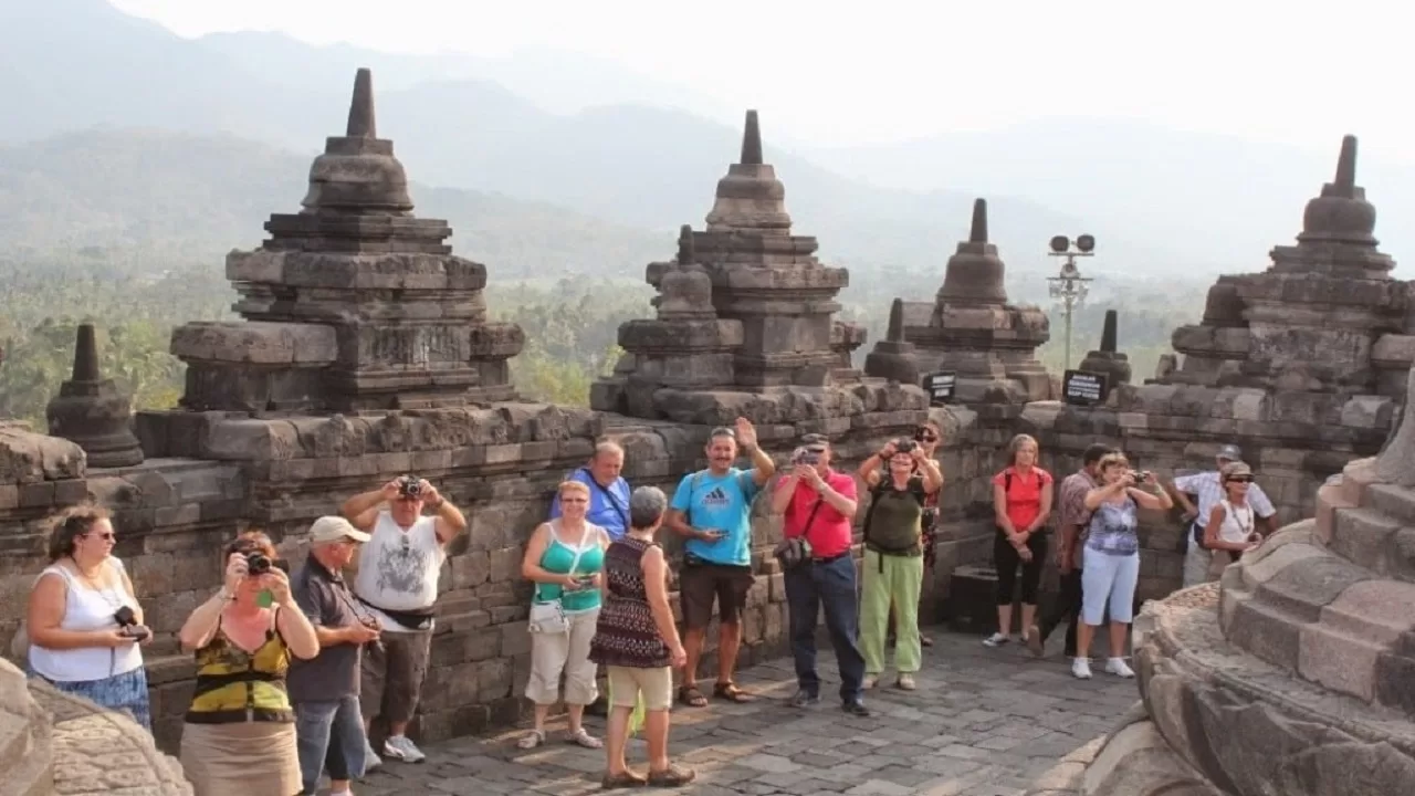 Kunjungan Wisatawan Asing Naik 15,39 Persen Bulan Maret