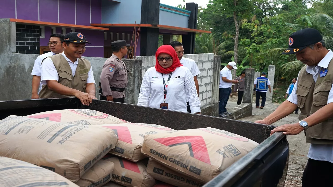 Semen Indonesia Bantu Rumah Terdampak Gempa Bantul